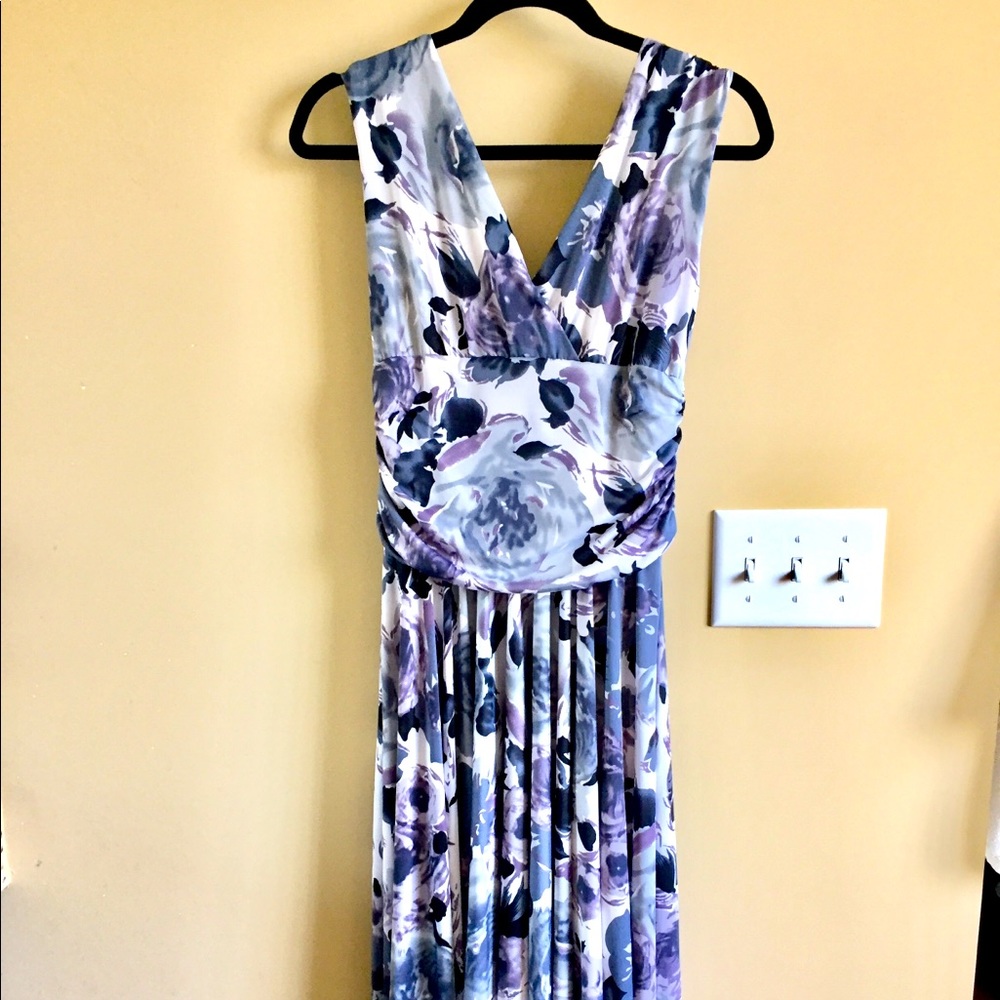 Maxi jersey flowy dress